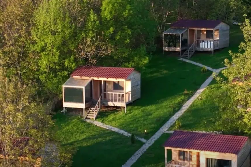 დრონით გადაღება.